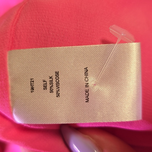 Hunter Bell Farris Silk Tie Neck Blouse Fuschia Size Small - Picture 7 of 8